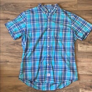 IZOD Men’s short sleeved plaid button up L